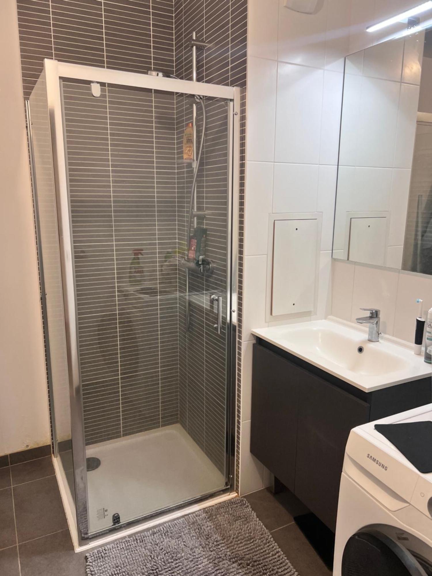Chambre Individuelle Dans Un Appartement A 37 De Champs Elysees ซัคทรูวิลล์ ภายนอก รูปภาพ